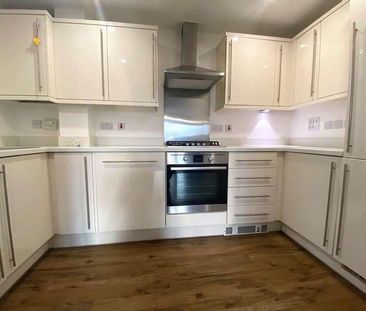 Grainger House, Findlay Mews, Marlow, Buckinghamshire, SL7 - Photo 4