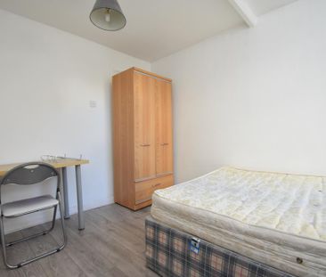 5 bedroom terraced house to rent - Photo 6