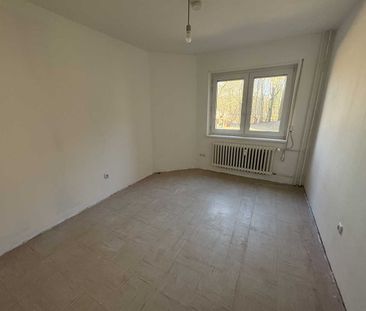Perfekte Wohnung in Spandau sucht eine Familie mit WBS100 mit Dring... - Photo 2