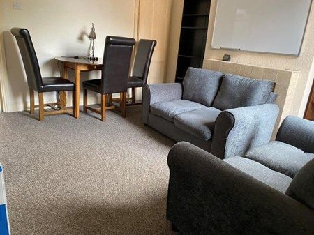 4 bedroom house share to rent - Photo 2