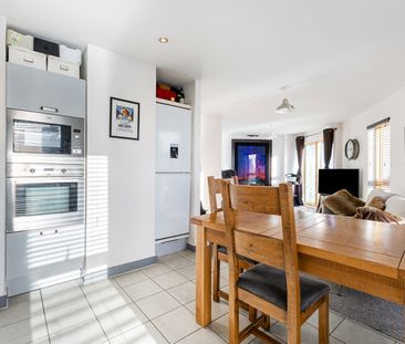 2 Bed Penthouse, Jefferson Place, M4 - Photo 3