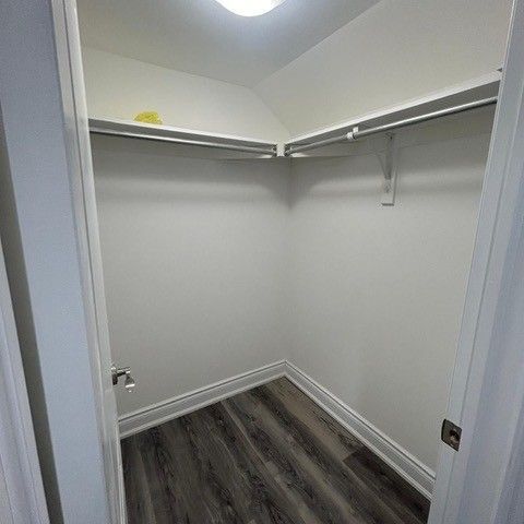 For Lease - 21 Agincourt Circle Unit# Basement, Brampton, Ontario - Photo 1