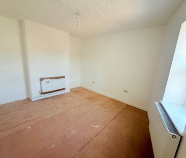 Wyndham Street, Yeovil, Somerset - Photo 4