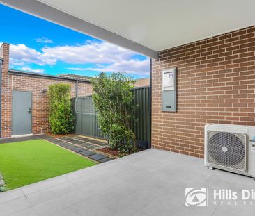 Stylish Townhouse in Prime Marsden Park Location - Photo 4
