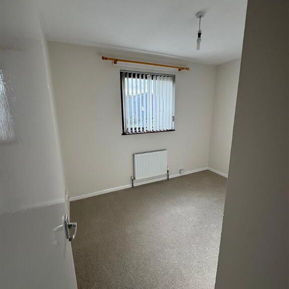 213 Clonmeen, Craigavon, BT65 4AR - Photo 1