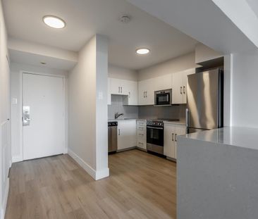 Sunny And Renovated 1 Bedroom Unit - Downtown Montreal - 5301-5317 ... - Photo 3