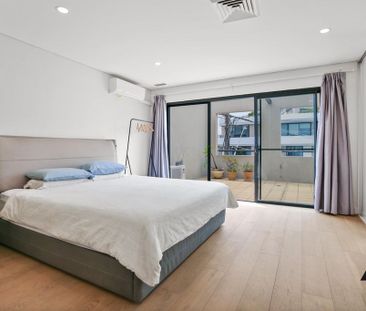 Stunning 3 Bedroom Apartment located in Neutral Bay - Photo 1