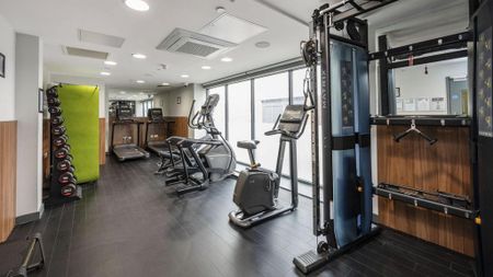 Studio to rent - Photo 5