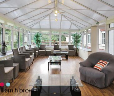 1 bedroom retirement property to rent - Photo 6