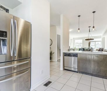 For Lease - 2362 Treversh Common, Burlington, Ontario - Photo 1