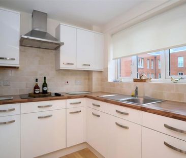 Park Lane, Camberley, Surrey, GU15 - Photo 5