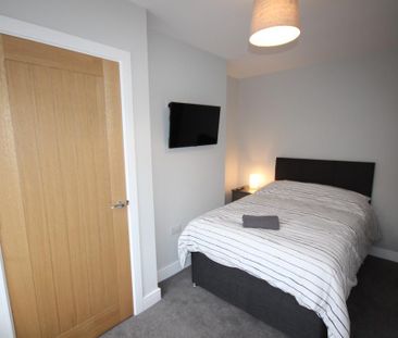 1 bedroom in a house share to rent - Photo 5