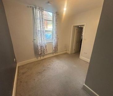 1 bedroom house to rent - Photo 2