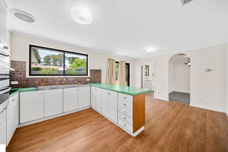 7 Phoenix Place, Giralang ACT 2617 - House For Rent | Domain - Photo 5