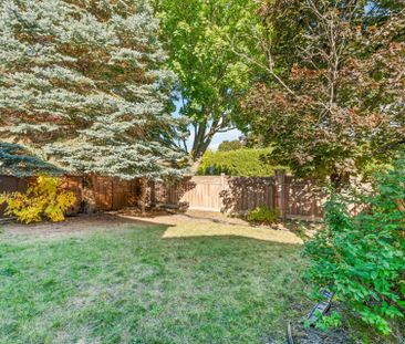 For Lease - 7 Castlethorpe Crescent, South of Baseline to Knoxdale,... - Photo 2