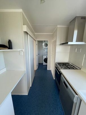 Warm, dry, amazing views and a great backyard - Photo 1