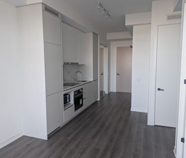 For Lease - 28 Interchange Way Unit# 708, Vaughan, Ontario - Photo 3