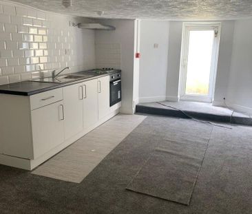 1 bedroom property to rent - Photo 5