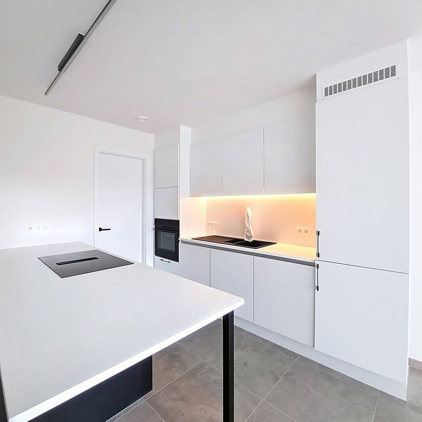 Te huur - Appartement in Wezembeek-Oppem - Photo 1