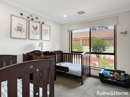 5 Bilkurra Street, Queanbeyan West, NSW 2620 - Photo 4