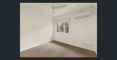 A Unique Blend of Style, Space & Privacy - Clayfield - Photo 5