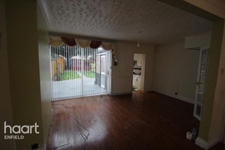 3 bedroom terraced house to rent - Photo 3