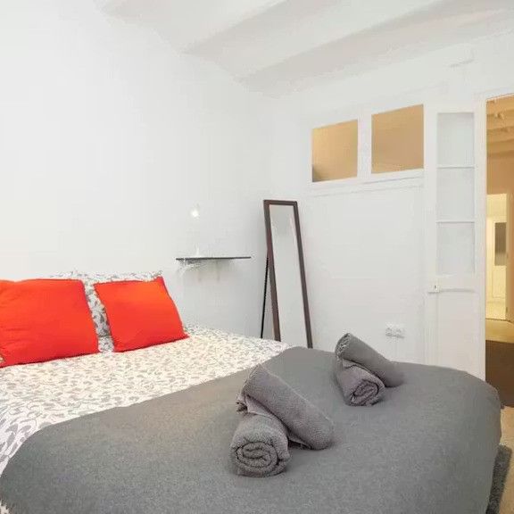 Carrer de Jovellanos, Barcelona, Catalonia 08001 - Photo 1