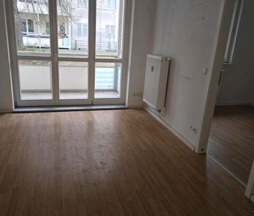 Nachmieter für eine 1.5 Zimmer Wohnung im Weitlingkietz gesucht - Photo 1