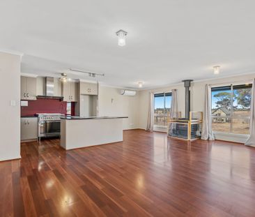 Convenient off grid living - Photo 1