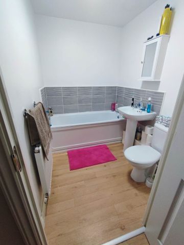 2 Bed Flat, Anglian Way, CV3 - Photo 4