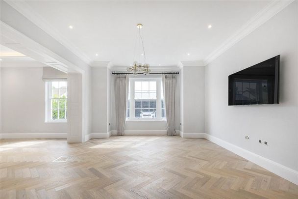 3 bedroom apartment to rent - Photo 1