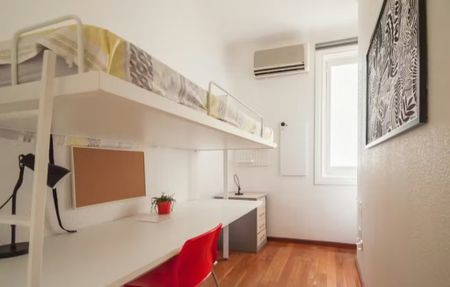 Glorieta de Ruiz Giménez, Madrid, Community of Madrid 28015 - Foto 5