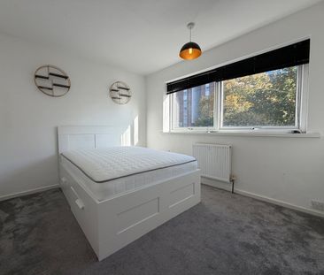 3 Bed Flat, Kirkstall Hill, LS4 - Photo 5