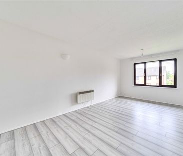 Adams Way, Croydon, CR0 - Photo 1