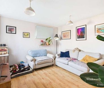 Walton Way, Newbury, Berkshire, RG14 - Photo 2