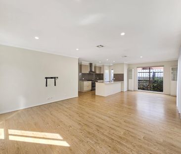 Modern Family House! - Photo 1