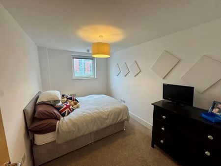 2 bedroom apartment to rent - Photo 4