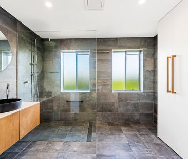 Luxury boutique unit - Photo 3