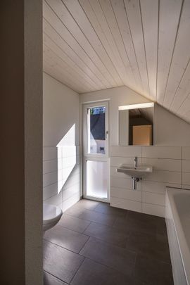 3.5 Zimmer, 104 m², 2. Stock - Photo 1