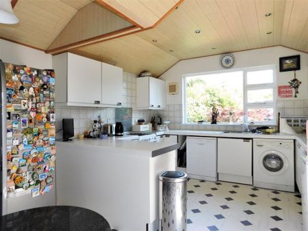 Ormond Road South, Dublin - Photo 3