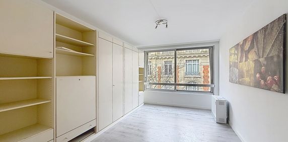 Studio in Saint-Gilles - Photo 2