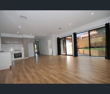 23A Nicholas Street, Ashburton, Vic 3147 - Photo 2