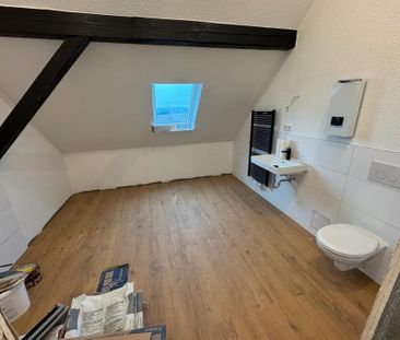 Schönes Dachgeschoss Loft Wohnung in Unna Hemmerde ländlich - Photo 3