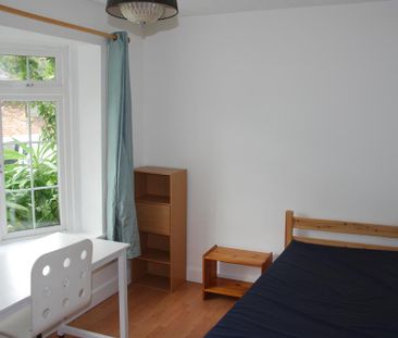 5 bedroom house to rent - Photo 2