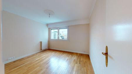 Location Appartement 3 pièces 70m² - Photo 2