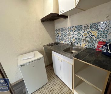 Location Appartement 1 pièce 17m² BEAUVAIS 60000 - Photo 3