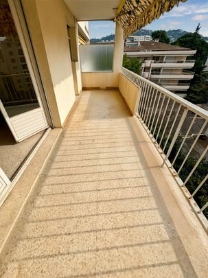 Location appartement 3 pièces, 72.73m², Cannes - Photo 1