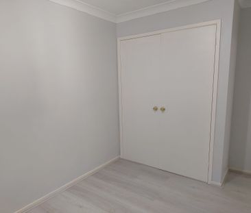 Conveniently Located 3 Bedroom Home - Photo 3