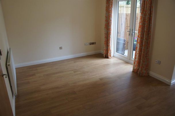 3 bedroom House To Let - Photo 1