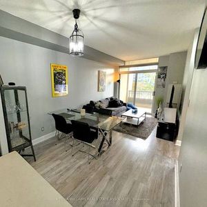 Burnhamthorpe Rd W & Duke of York Blvd Open Concept 1Bdrm +Den - Photo 2